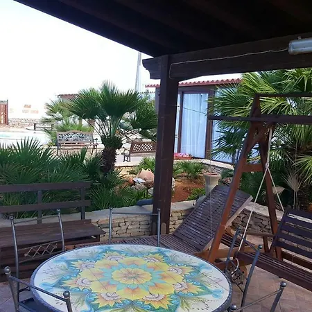 Aparthotel Tonnara